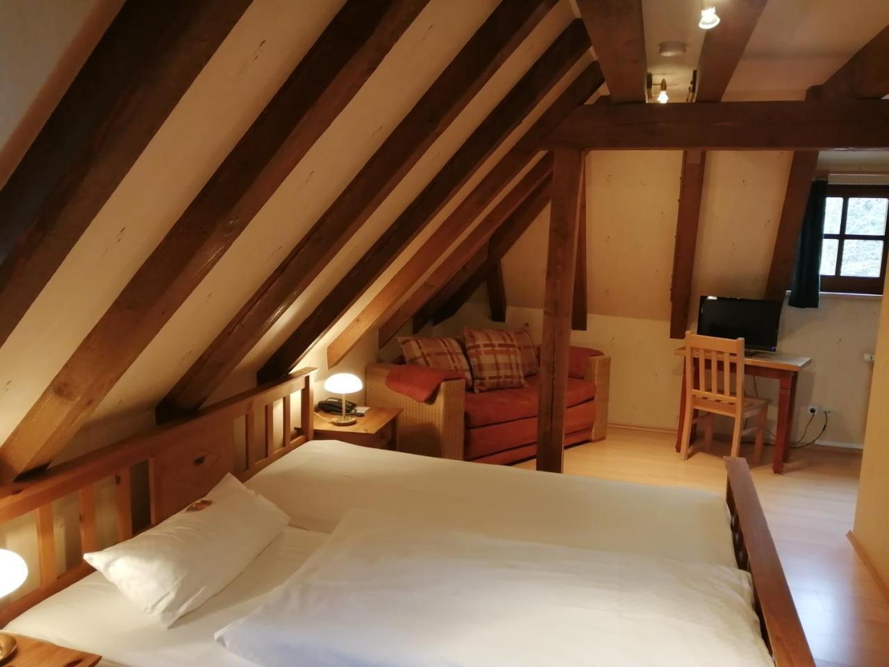 Der Lautenbachhof Бад-Тайнах-Цафельштайн Екстер'єр фото